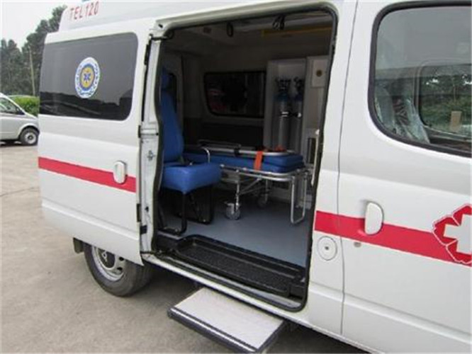 康定救护车出租服务案例7
