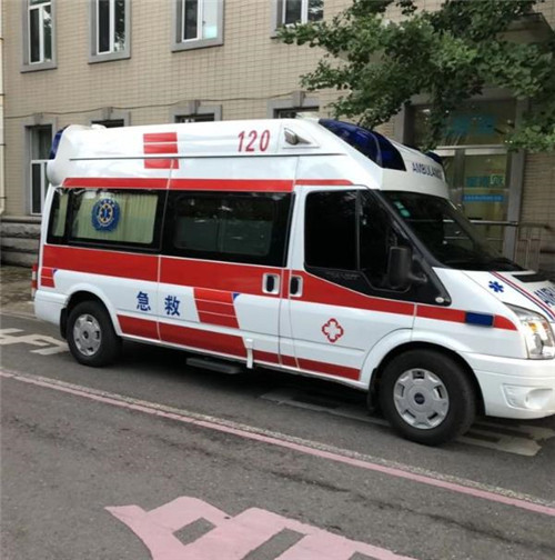 康定选择我们的救护车出租,开启安心转院之旅